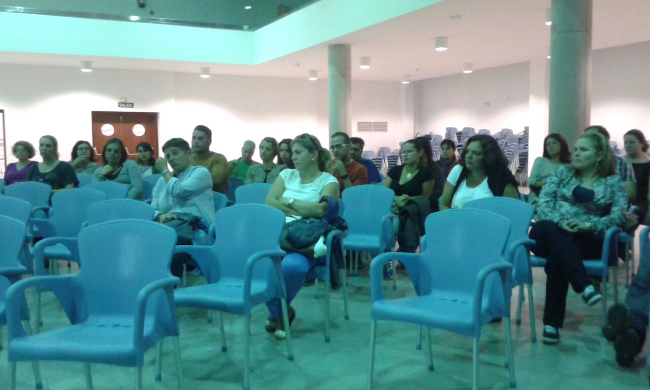 Reunión inicial con los padres y madres del CER